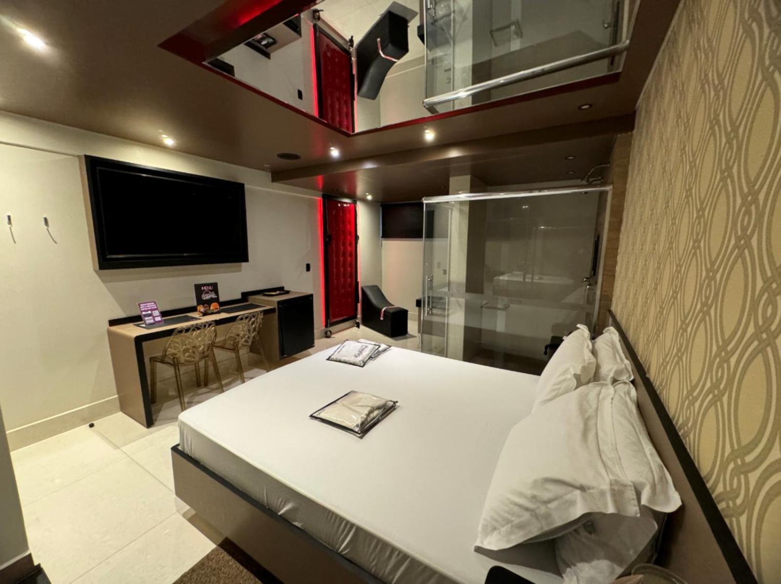 Prestige 1 Hotel do amor *